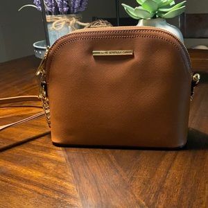 Steve Madden chain handbag !